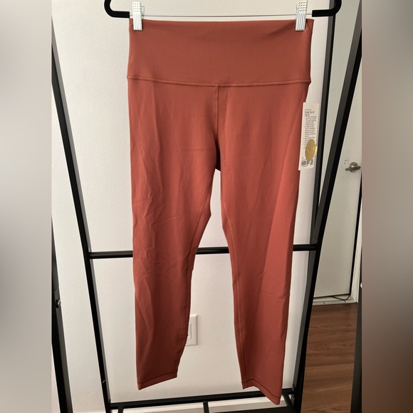 Lululemon Wunder Train HR Tight 25” Size 10 - Picture 1 of 2